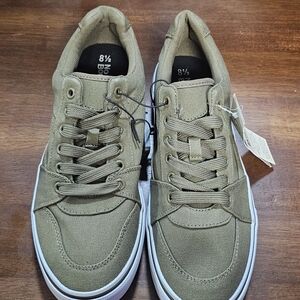 No Boundaries Men's Olive Canvas Sneakers